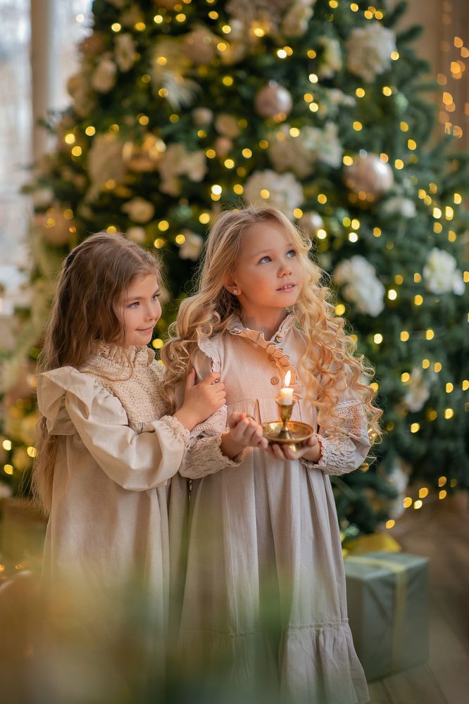 Photograph by LIDIYA HOLD