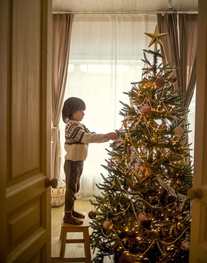 Photograph by LIDIYA HOLD