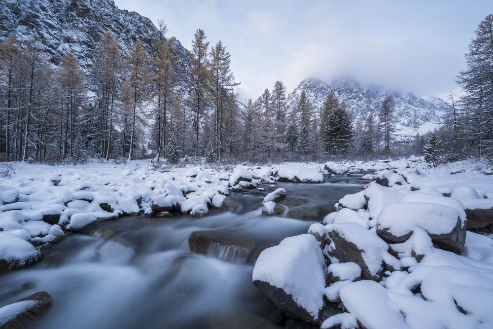 Фотография автора Олег Матроницкий