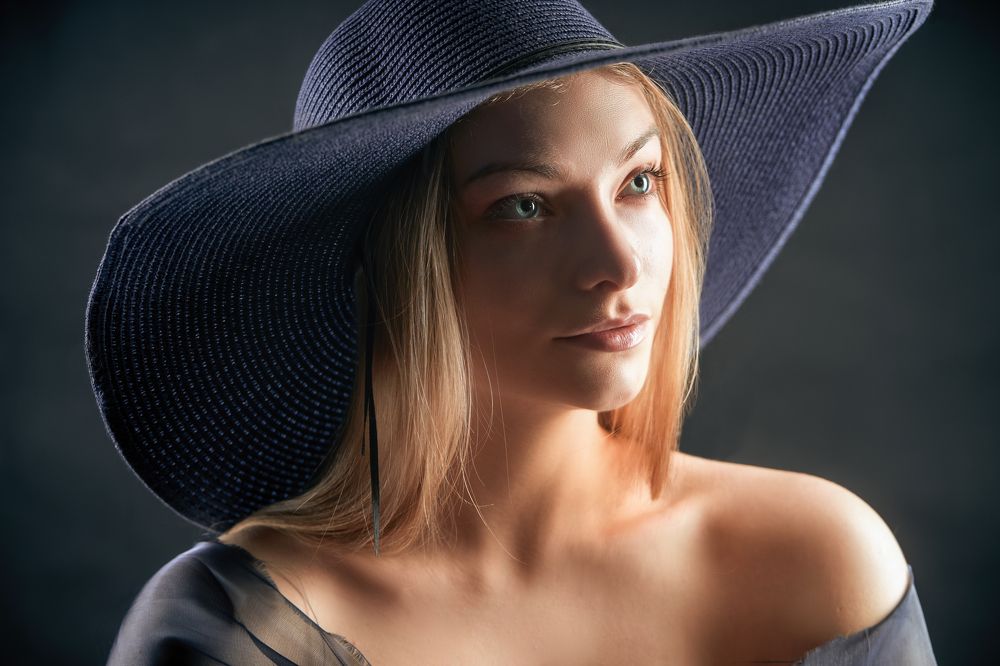 Photograph by Aleetet