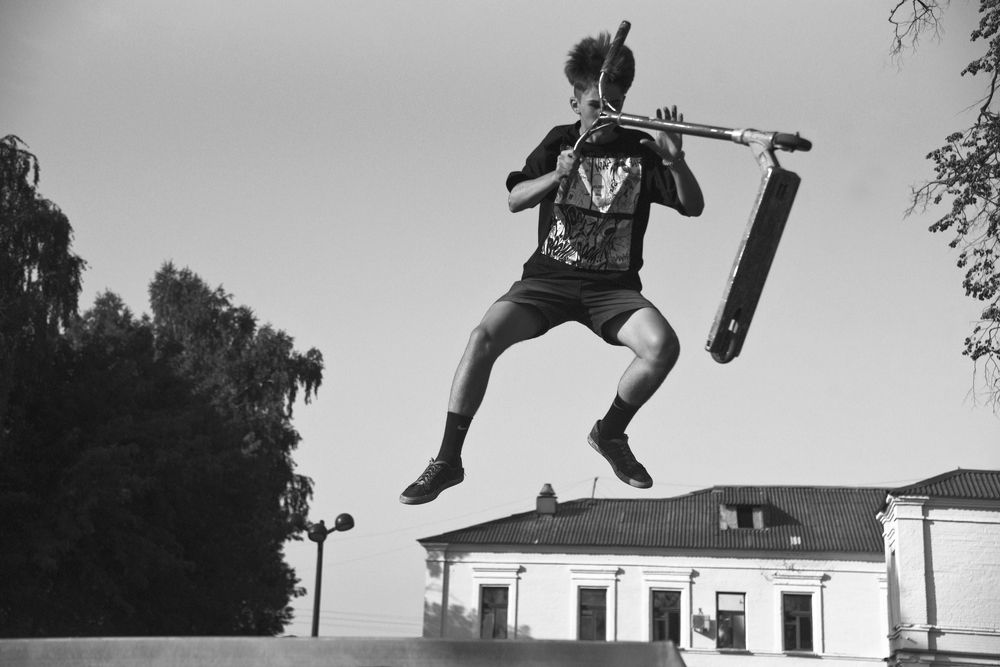 Ещё один прыжок.