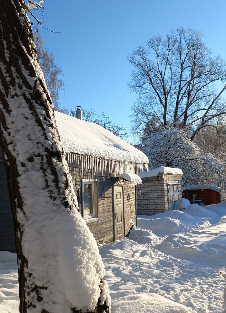 Домик в городе