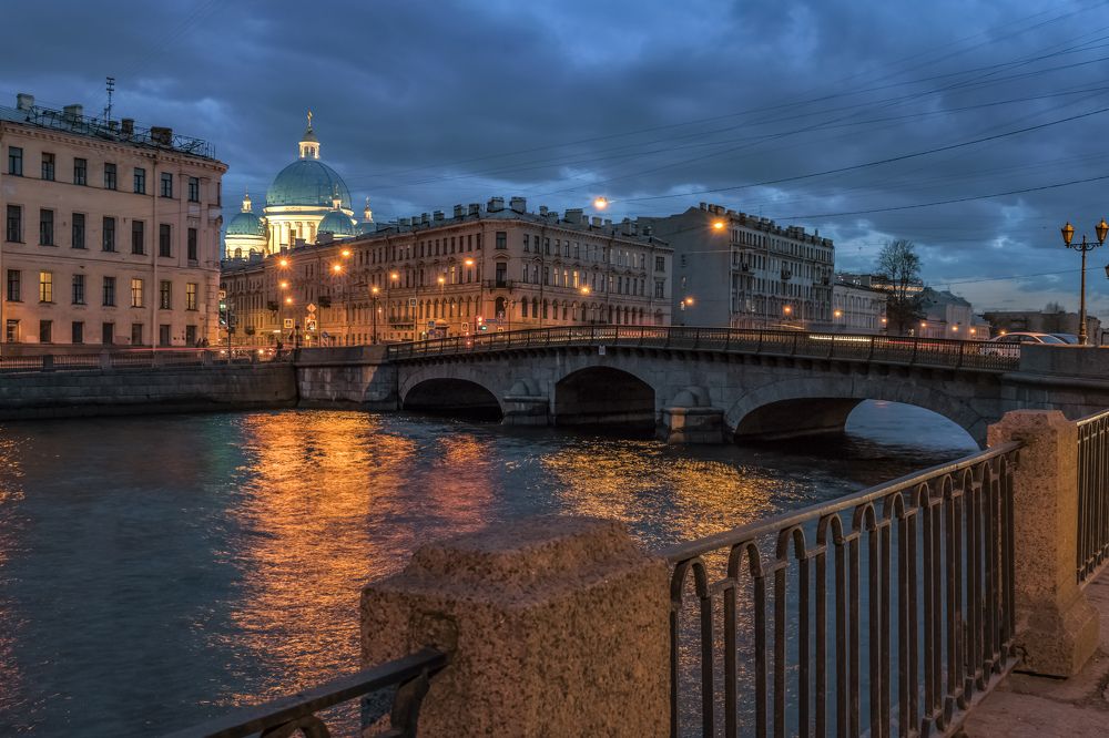 Майский вечер у Измайловского моста / May evening at the Izmailovsky bridge