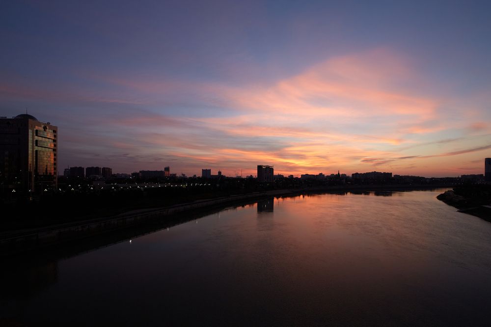 Город перед рассветом