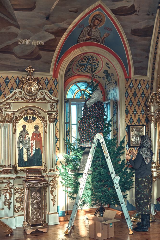 Photograph by Yuliya Khramova