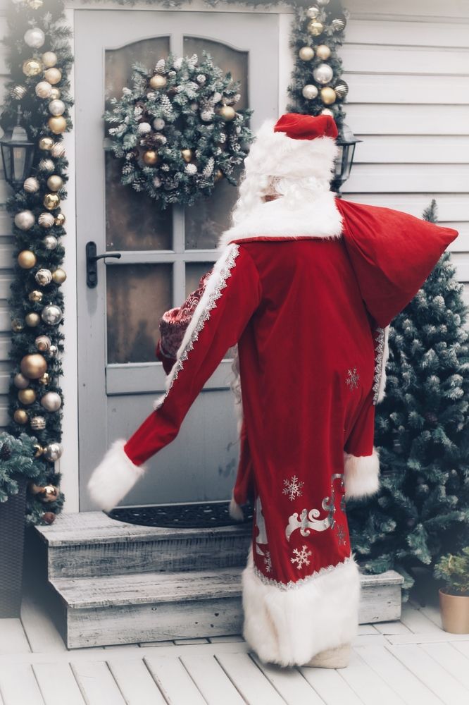 Праздник к нам приходит