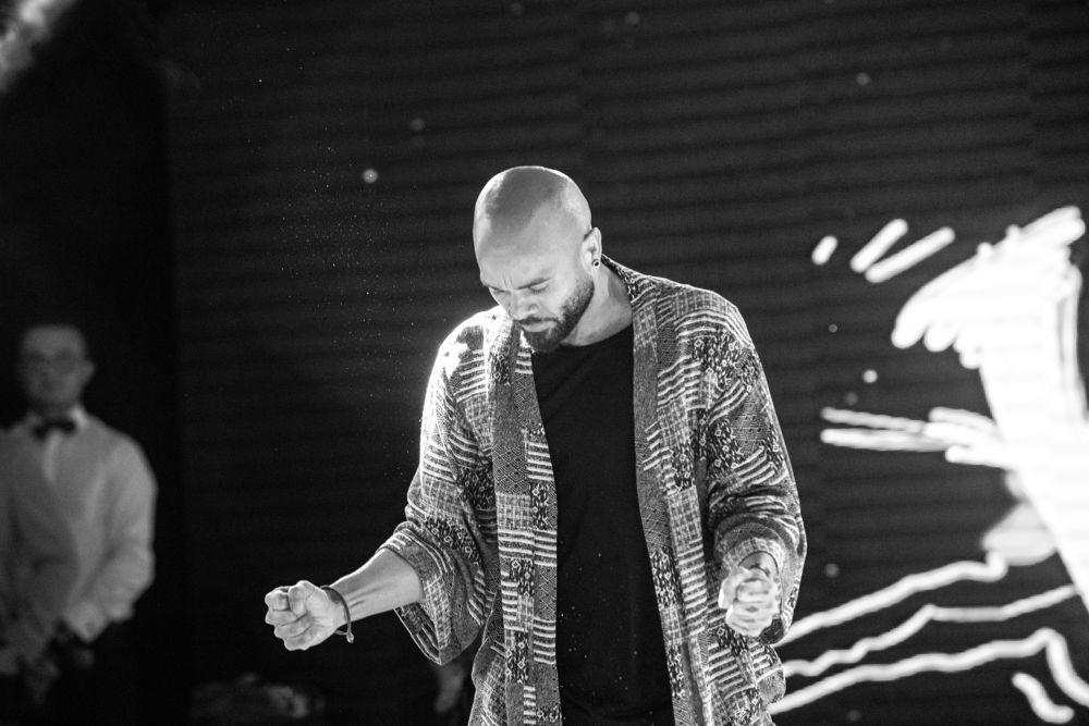 Photograph by Dmytro Hofman