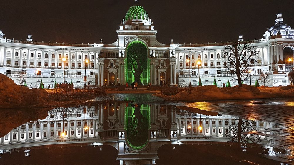 Photograph by bigmihha