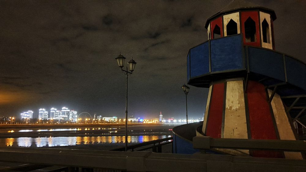 Photograph by bigmihha