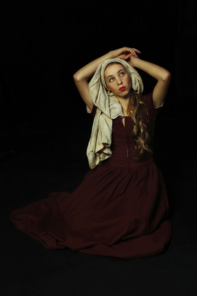 Молодая Мадонна