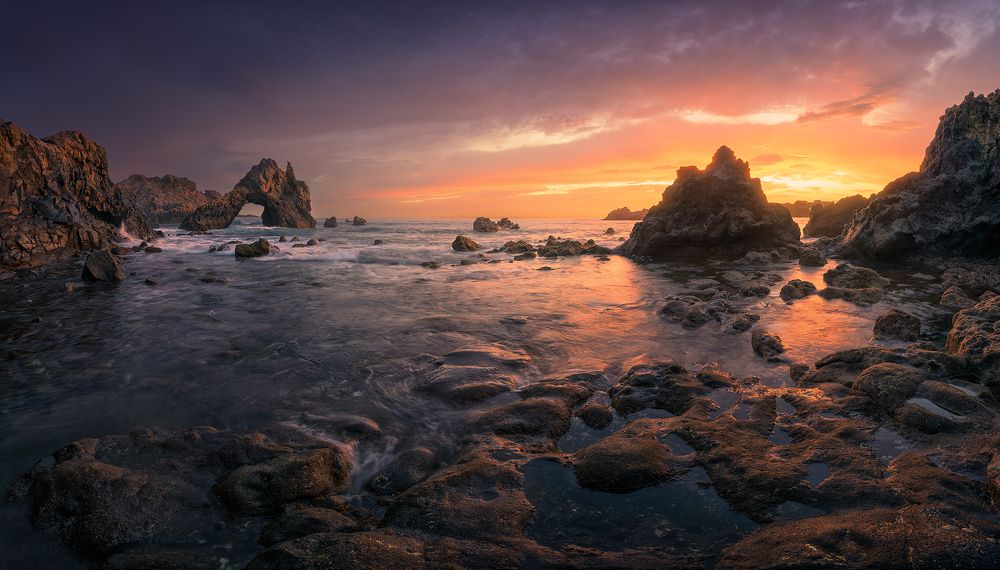 Orgy of colors in the Arch territory