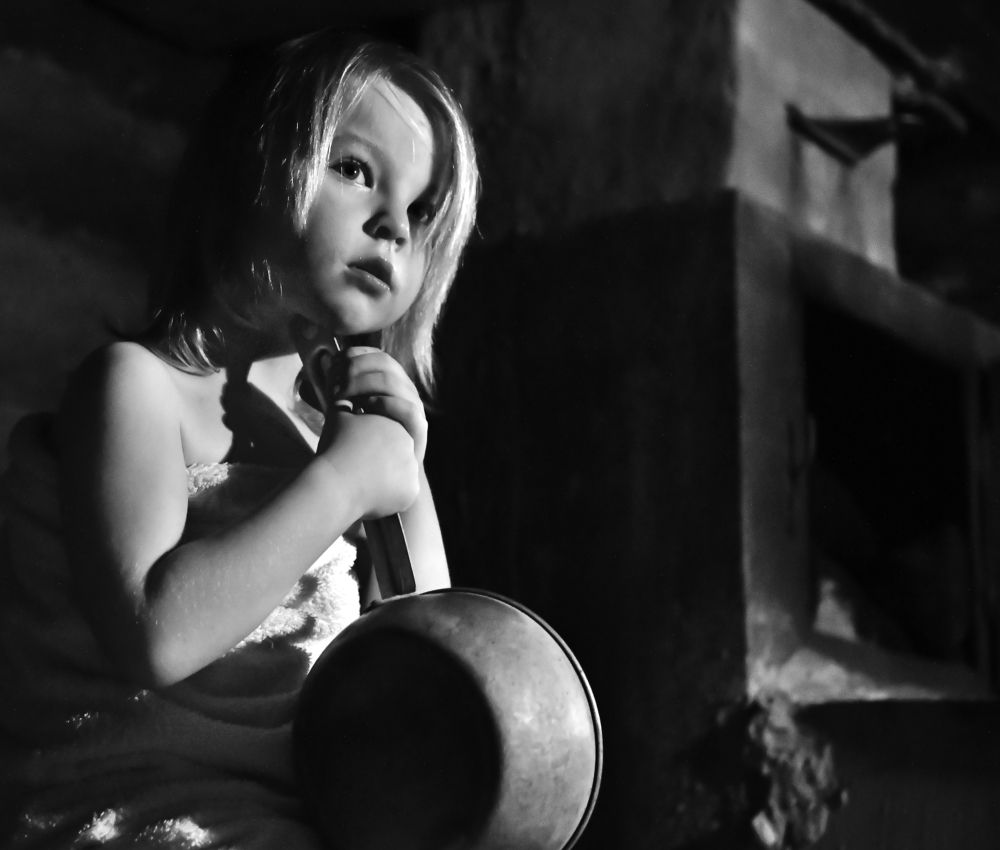 The little girl from a big city in the village bath