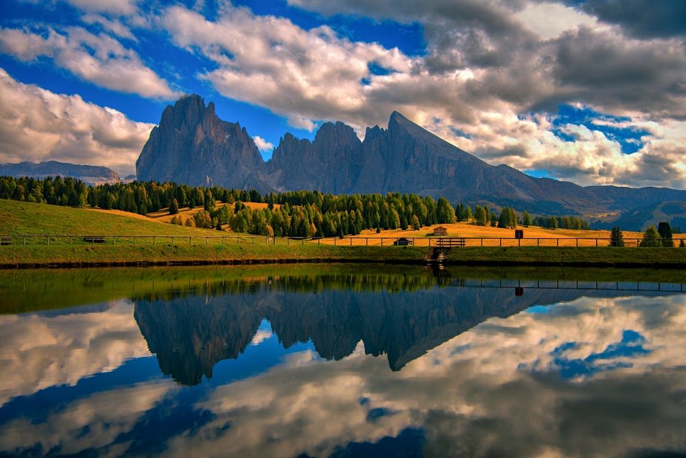 Photograph by Milan Uhrin