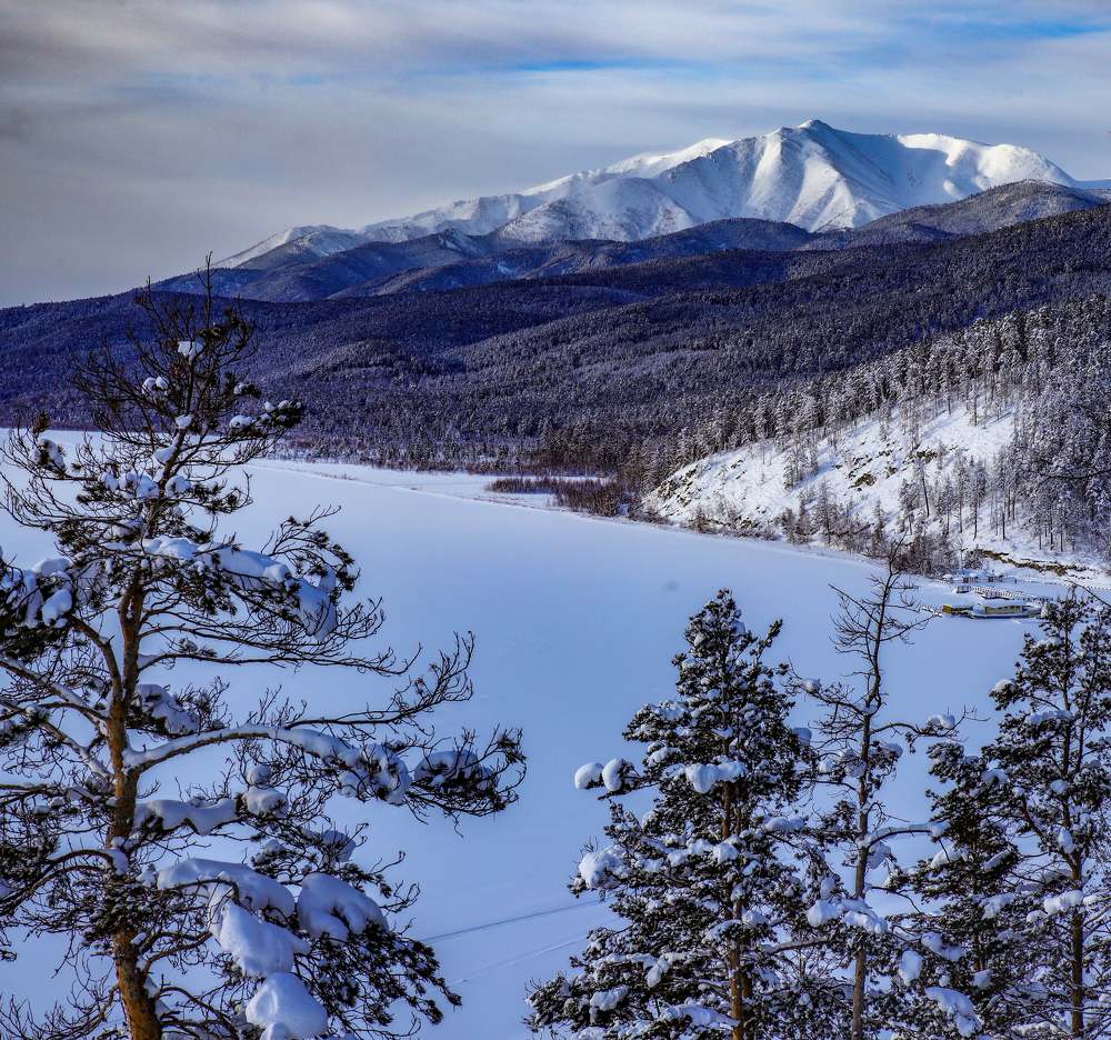 Зима на Байкале