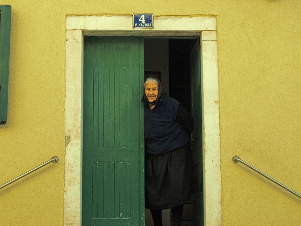 betina, murter, croatia, oldwoman, granma, digital, colors