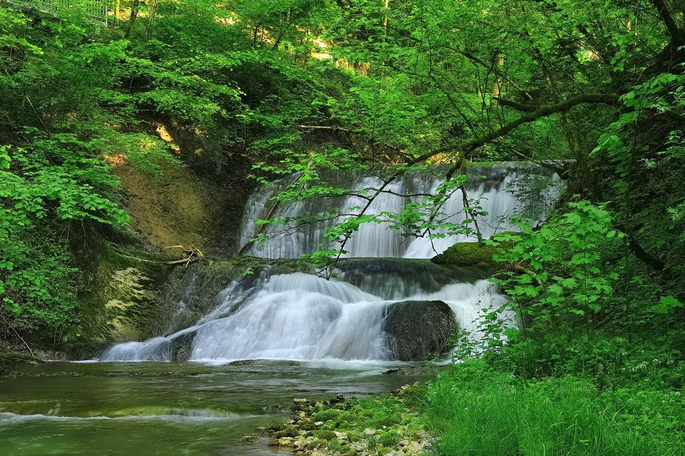 Водопад Andelsbuch Bruhlbach Wasserfall