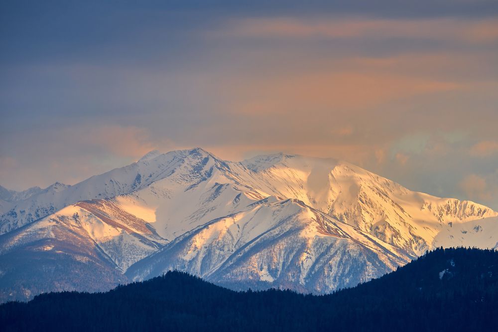 Гора Абаго на закате.