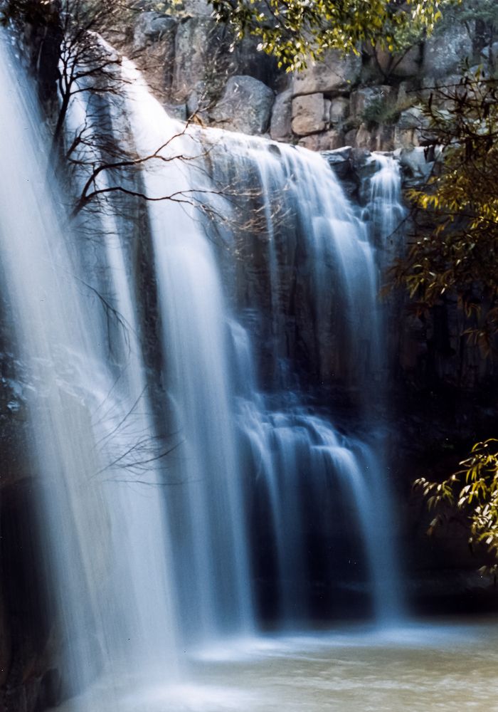 Freshening climbing rock