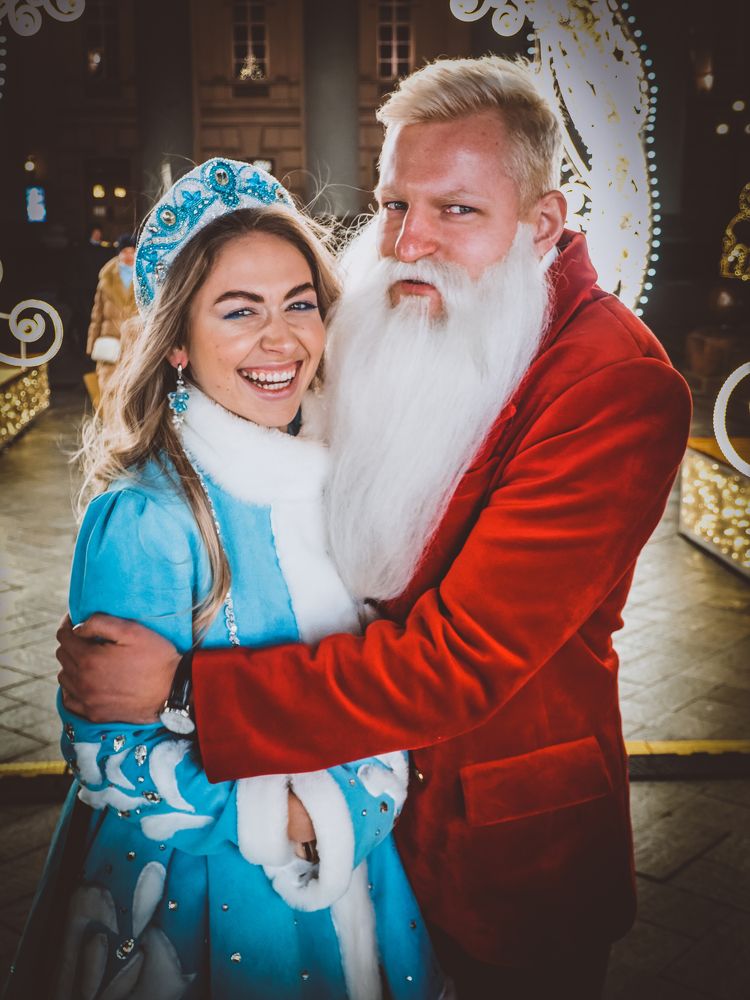 Рождественский Портрет Деда Мороза и Снегурочки