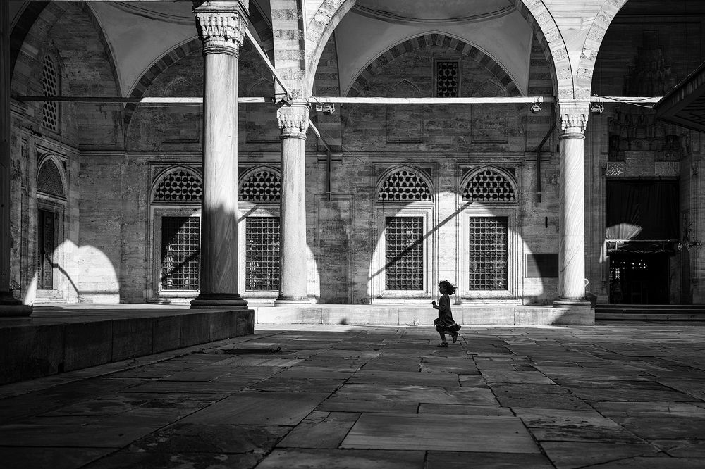 Photograph by Tahsin Gun