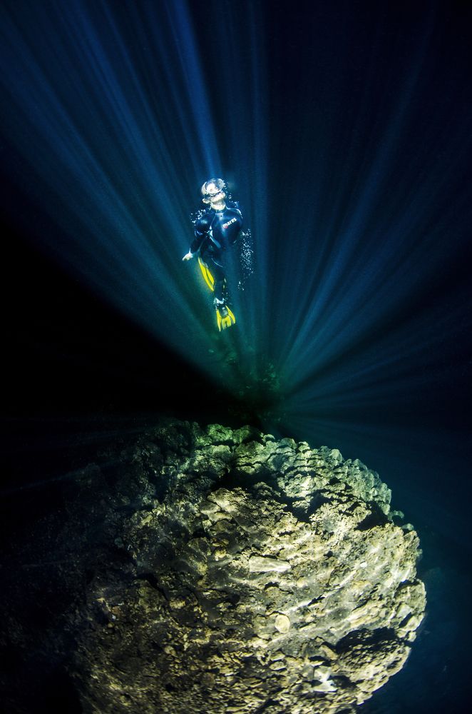 An adventure on the comet's tail