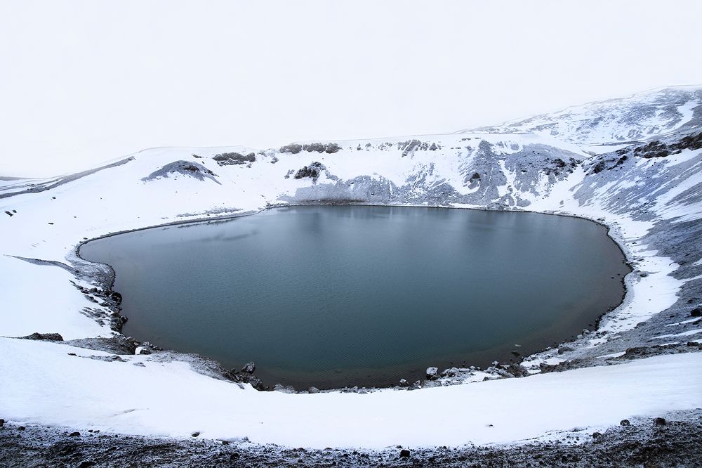 Krafla is still taking bath