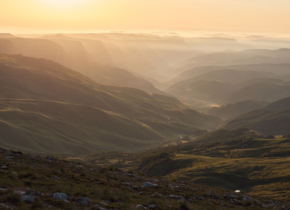 Рассвет в горах