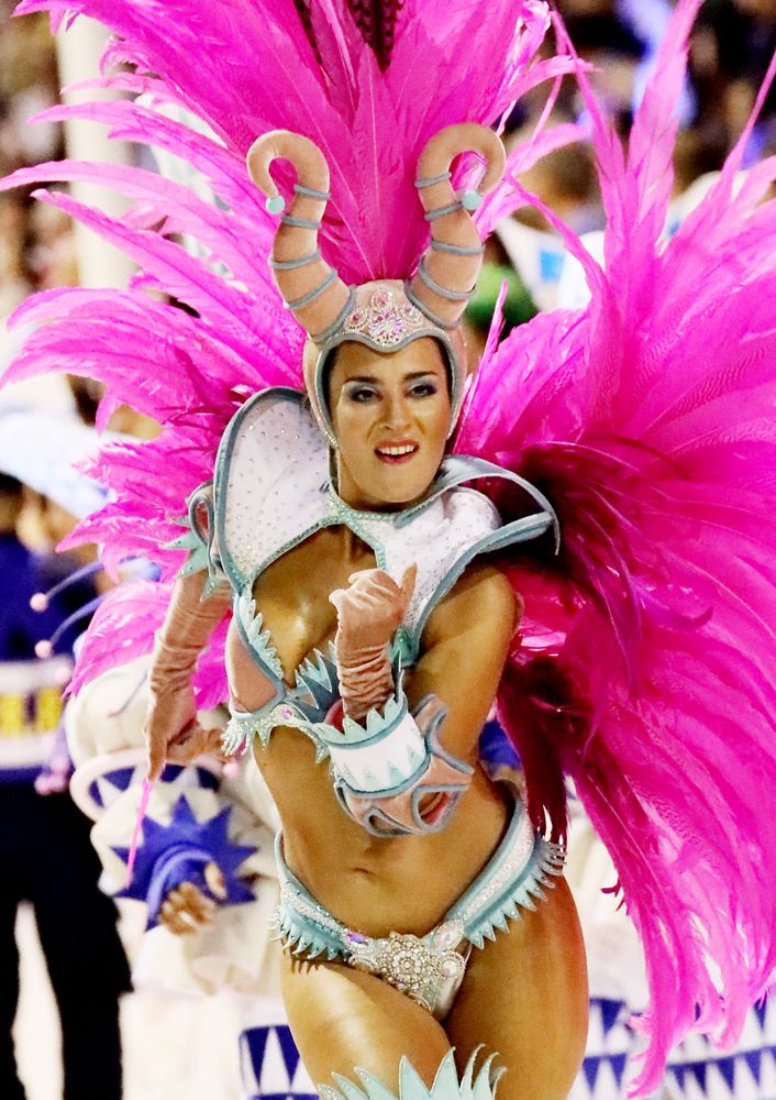 С такой бы позажигать!