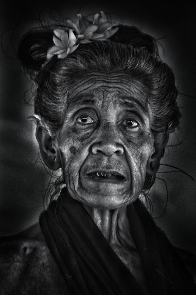 Photograph by Budi Aryawan