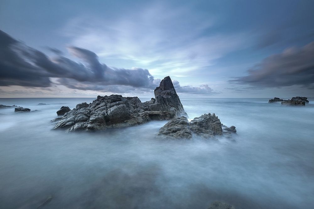 Photograph by Tofercu