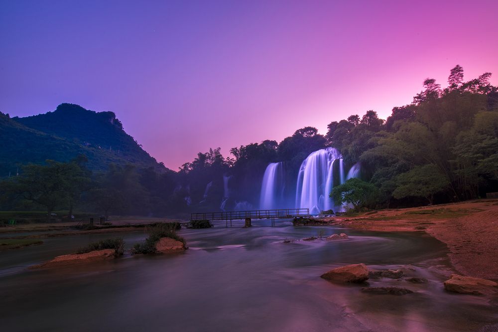 Photograph by Tuan Guitare