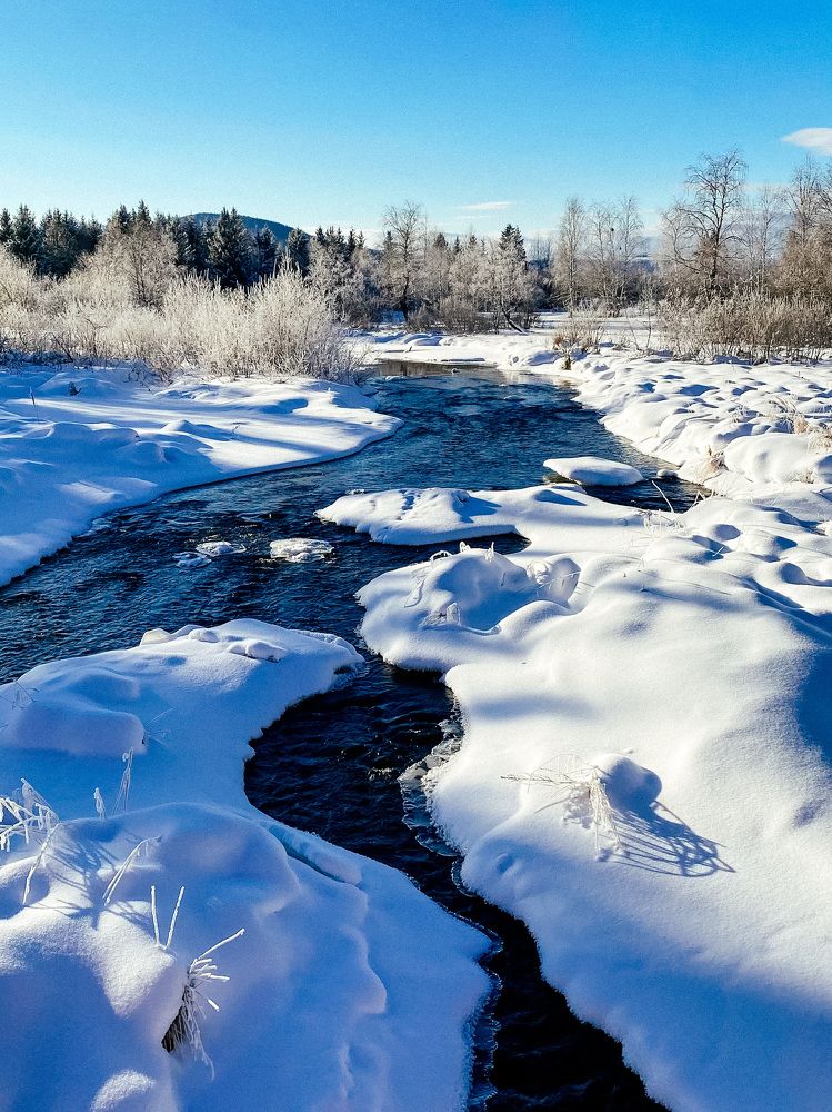 Зима на Зюраткуле