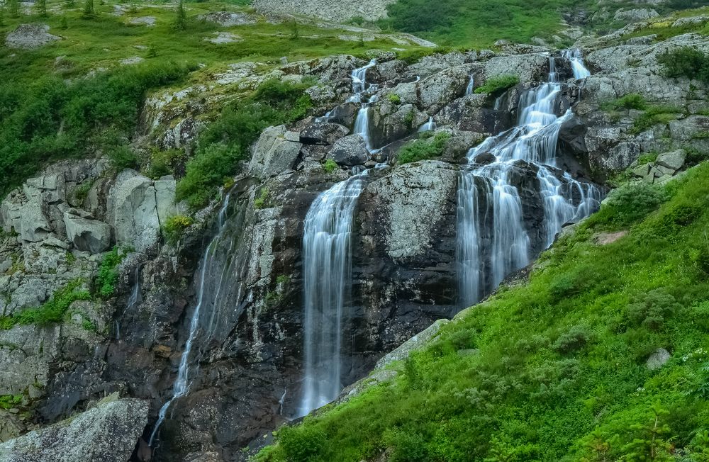 Горный водопад в Кузнецкому Алатау