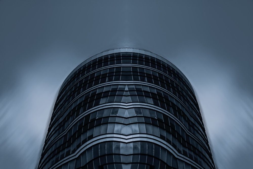 Glassy architectures