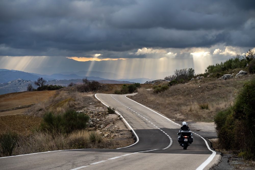 Уезжая в закат