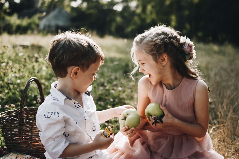 Брат и сестра - лучшие друзья