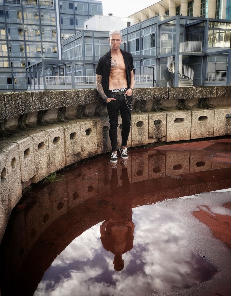 Photograph by Francois Baratay
