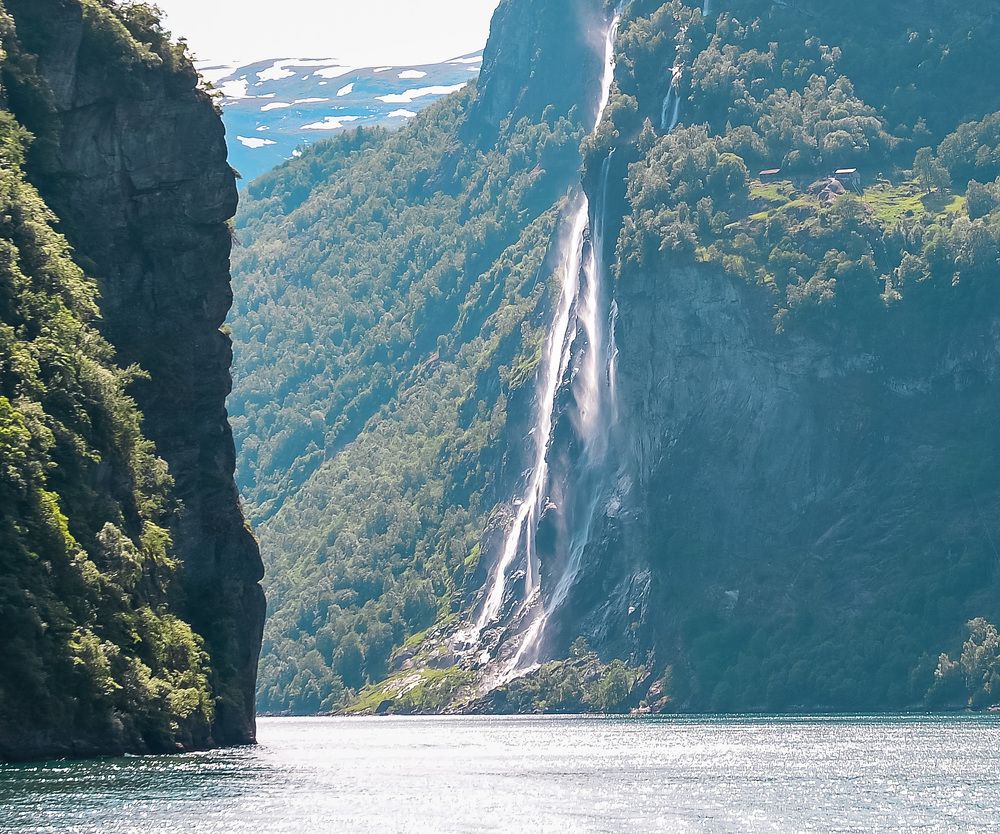 Фотография автора Павел Ступак