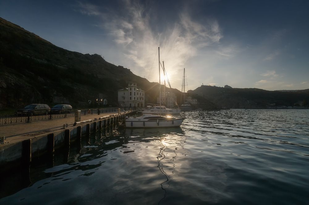 Последний вечер осени в Балаклаве.