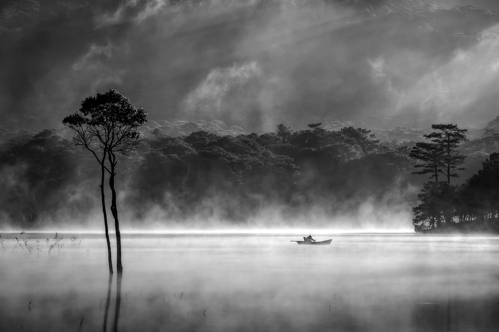 A morning on the lake