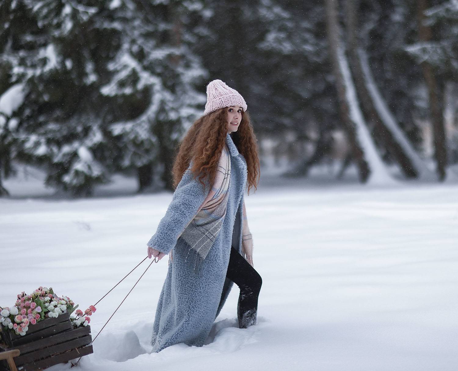 В лес за подснежниками сквозь зимнюю сказку