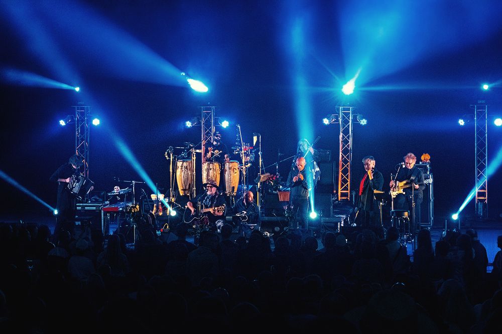 Photograph by Stas Che