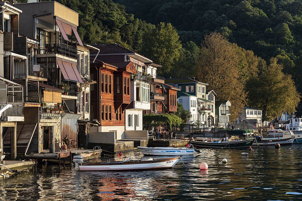 Photograph by Banu Nazikcan