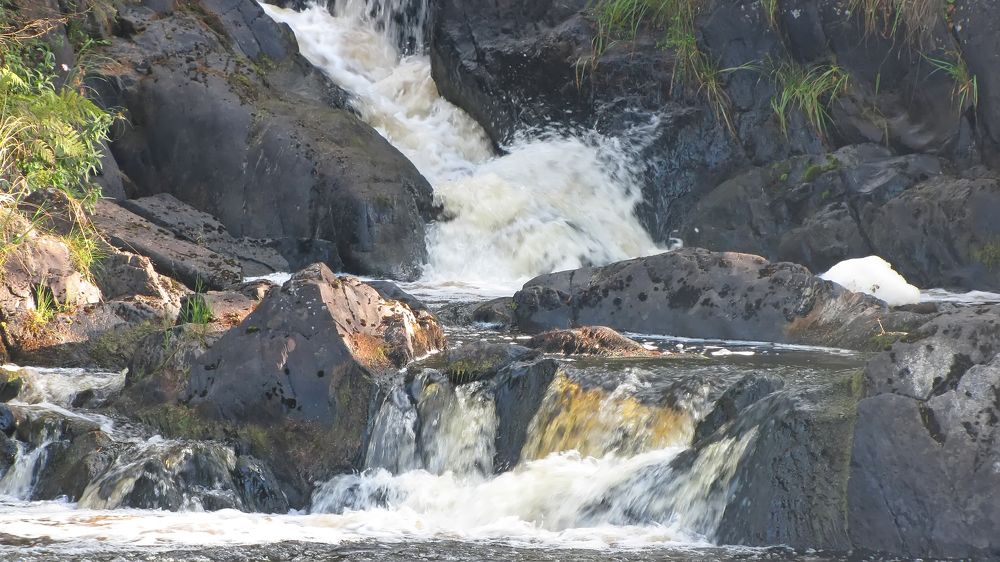 Рускеальские водопады