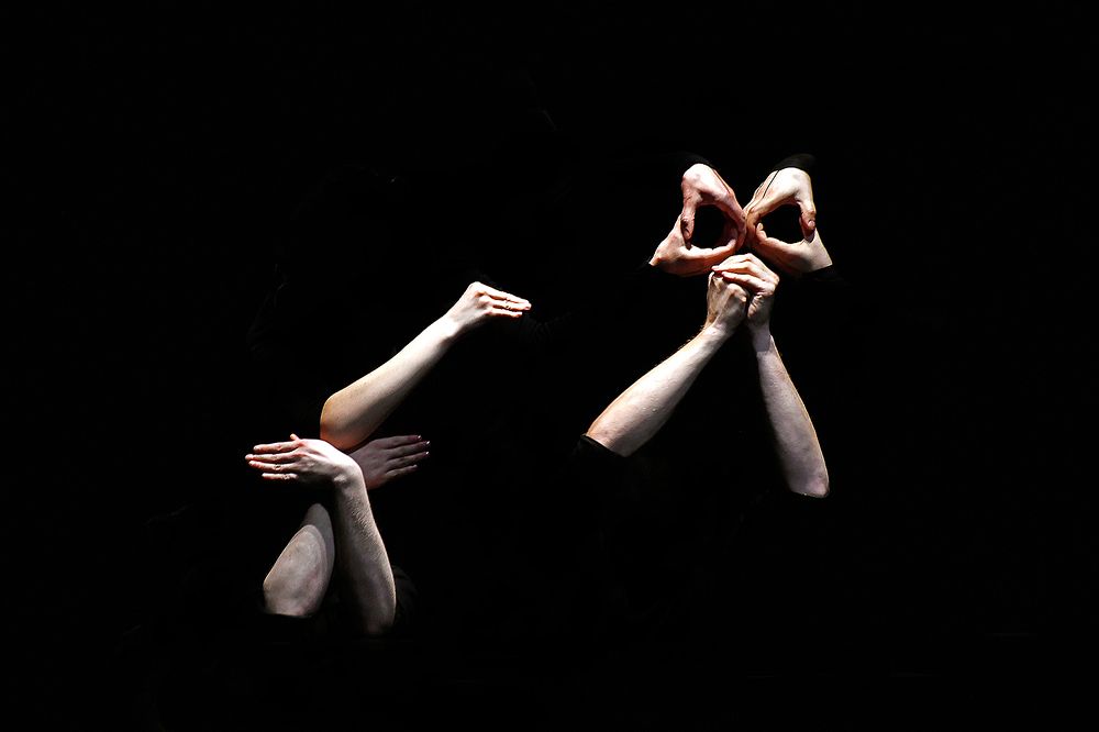 РУКОТВОРНЫЕ КРУЖЕВА