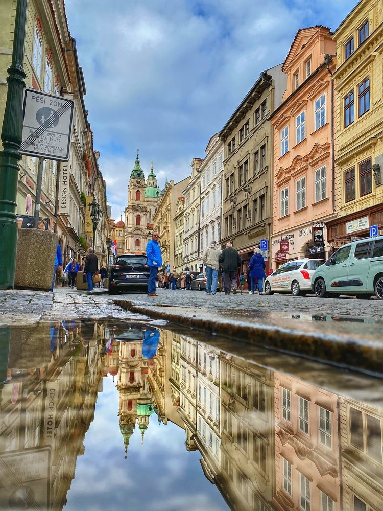 Photograph by Alexander Siemens