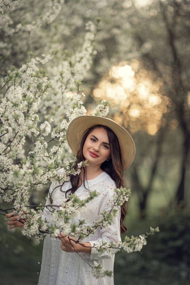 Photograph by LIDIYA HOLD