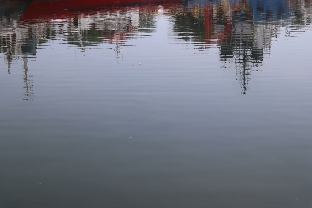 Photograph by nie Sandyani