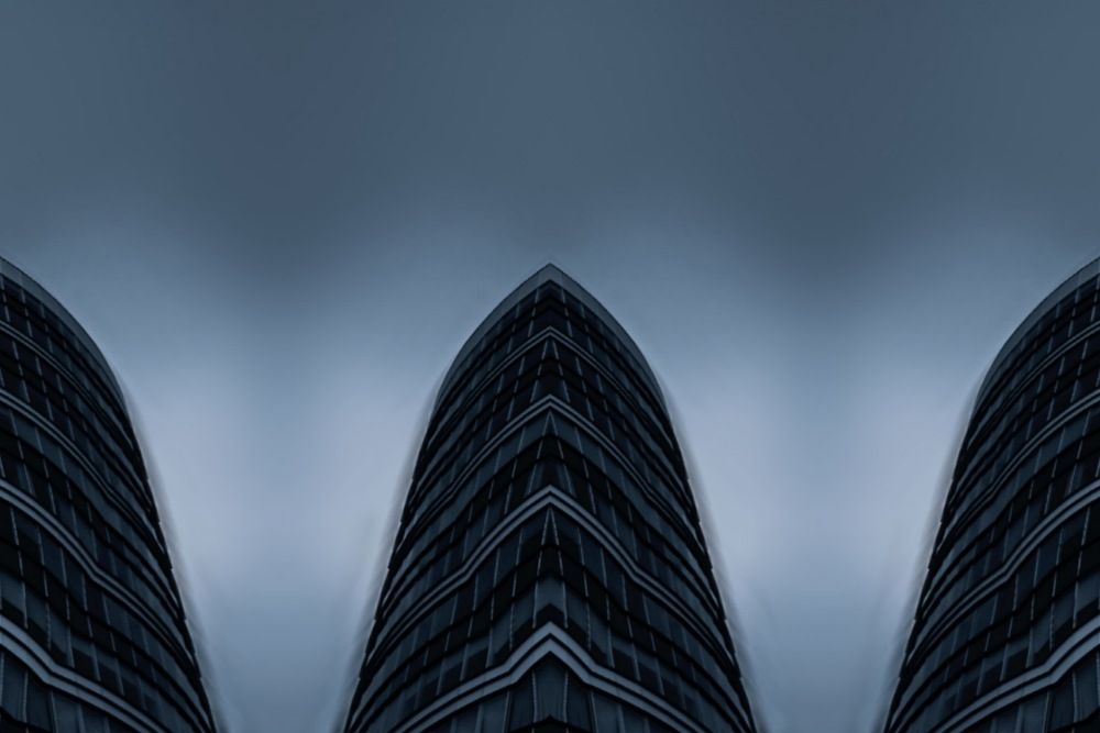 Glassy tripartite