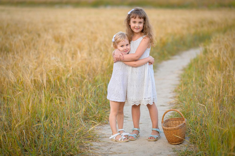 Photograph by Alex Popov